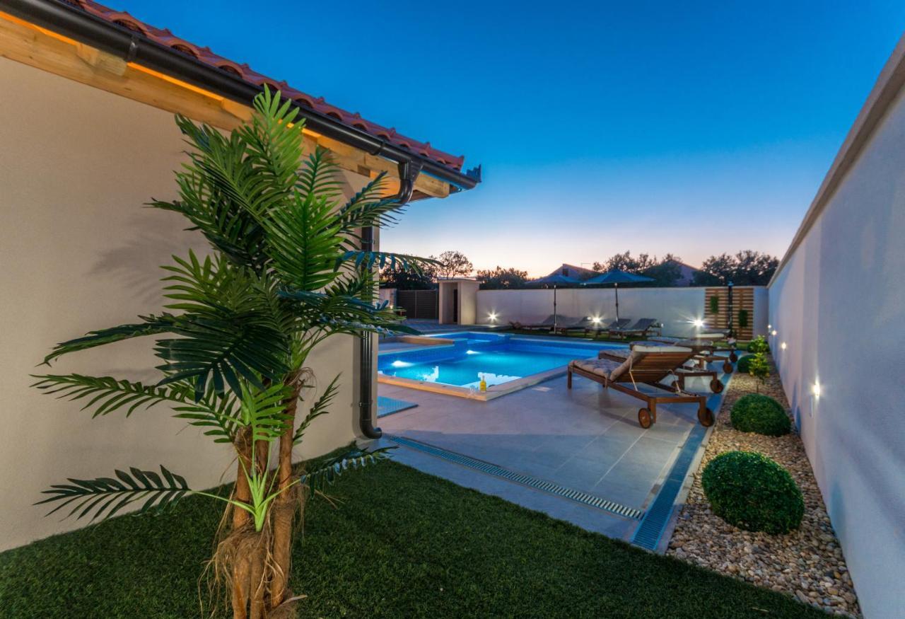 Villa Lucija Biograd Na Moru Exterior photo